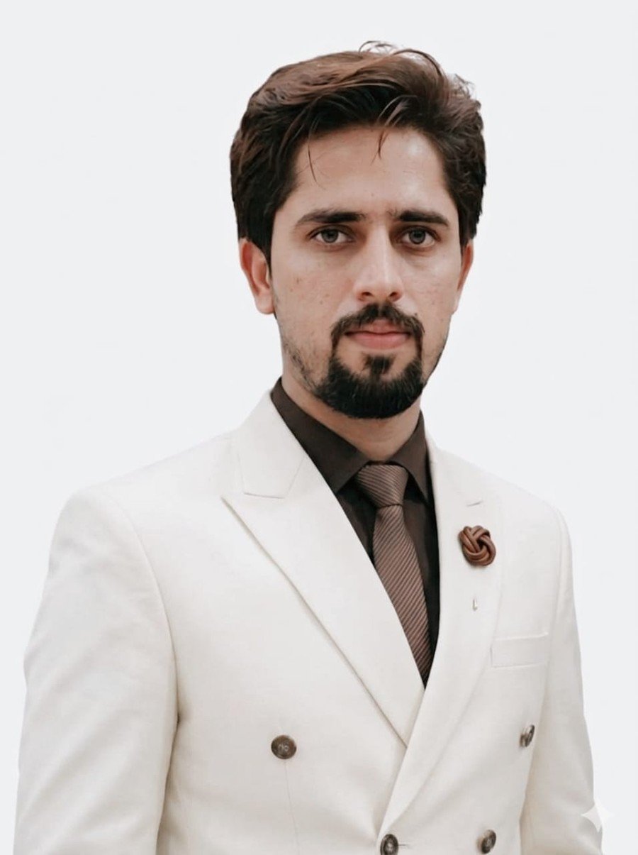 Ameer Hamza - Personal Brand Strategist and Personal Branding Consultant in Pakistan